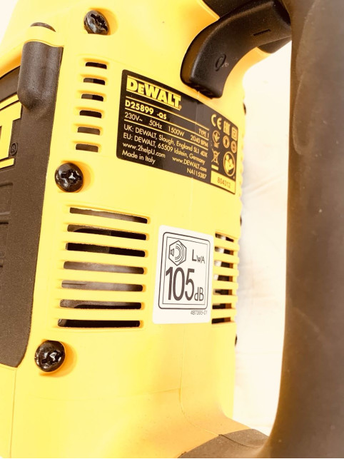 Молоток відбійний мережевий DeWALT D25899K
